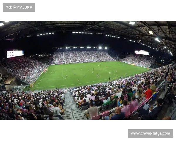 迈阿密国际新主场自由公园球场建设进展顺利预计按期完工 迈阿密国际新主场自由公园球场建设进展顺利预计按期完工