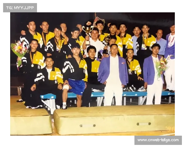 散打教练谈新老队员搭配 张忠志图博伤病情况影响发挥 散打教练谈新老队员搭配 张忠志图博伤病情况影响发挥